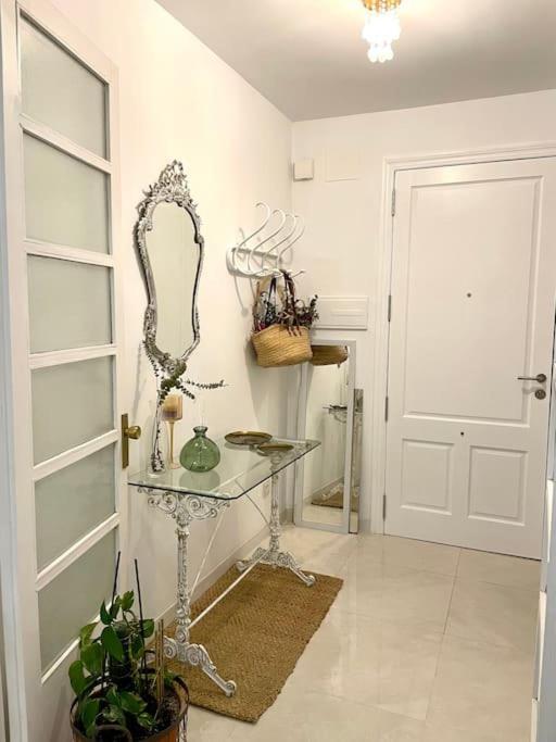 Cute And Comfortable -c&c-hutt-010593 Apartamento *